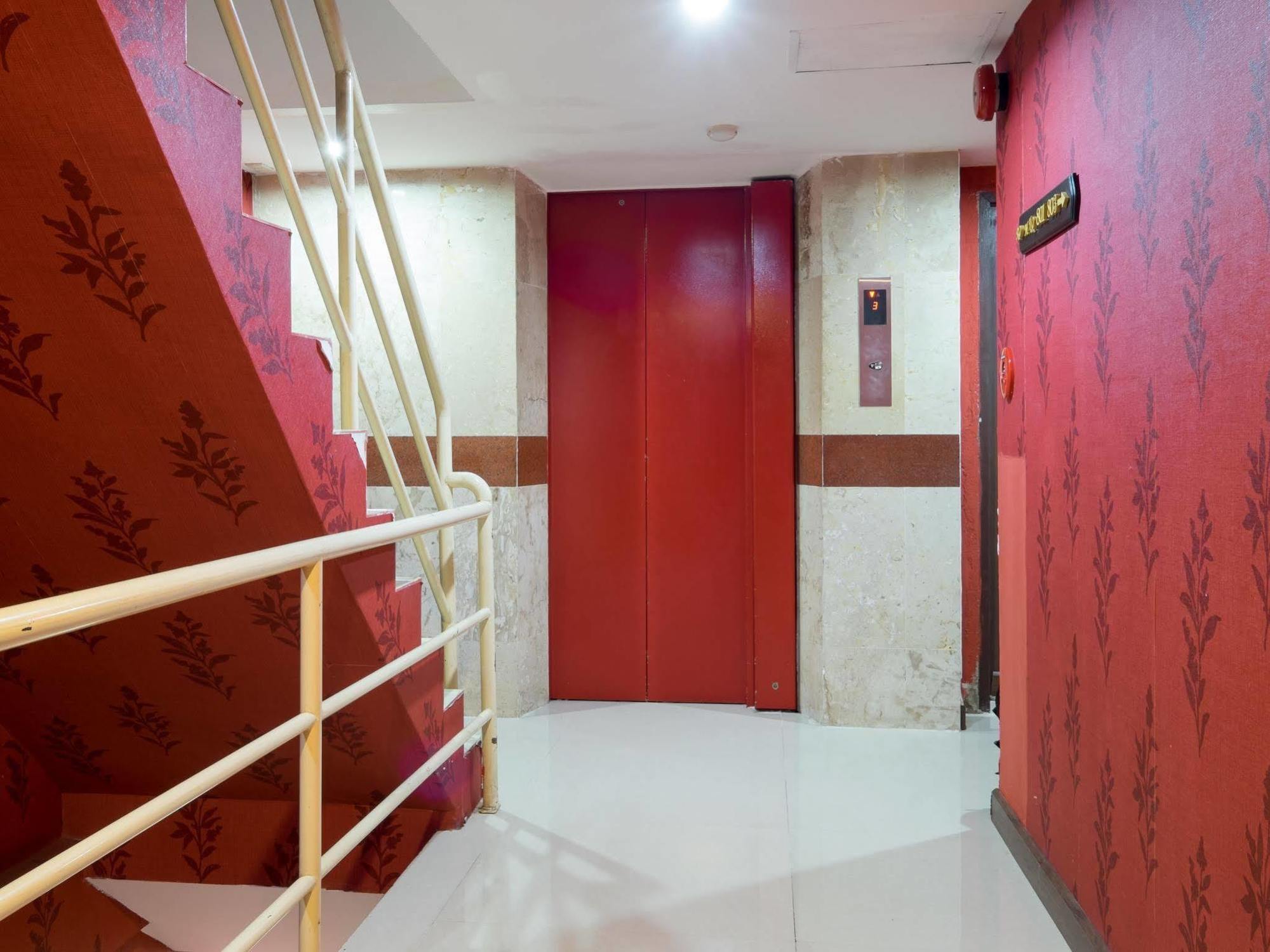 Khách sạn Grand Lucky 3*