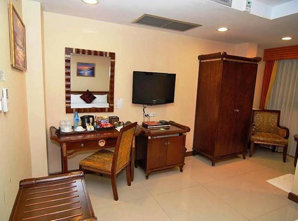 Grand Lucky Khách sạn 3*